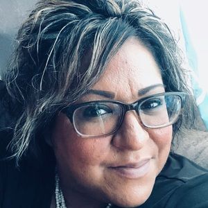 Meet your Posher, Ethel